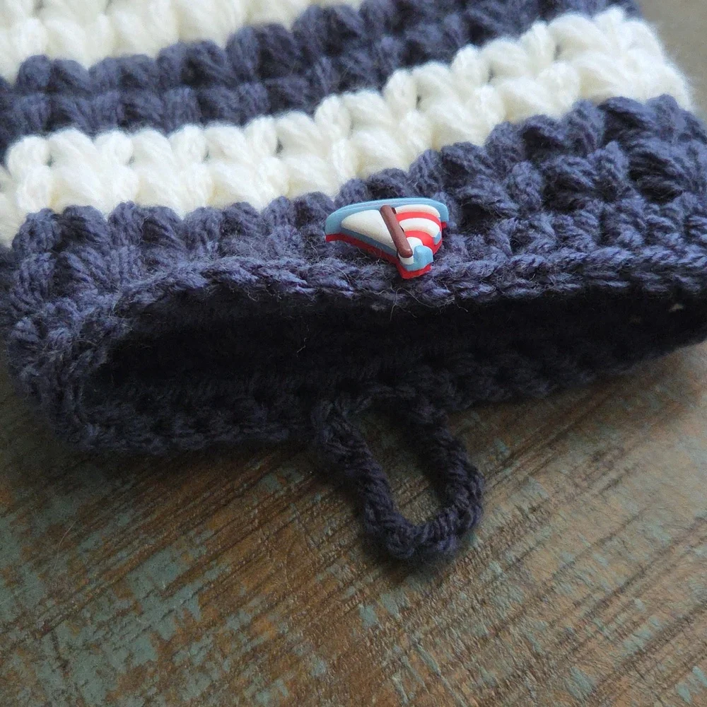 Striped Crochet Book Ipad Kindle Small Sleeve Cover Case